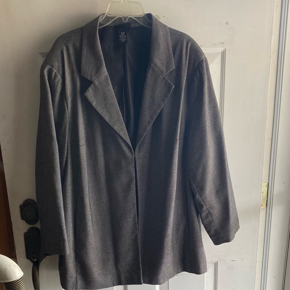 Maggie Barnes Blazer